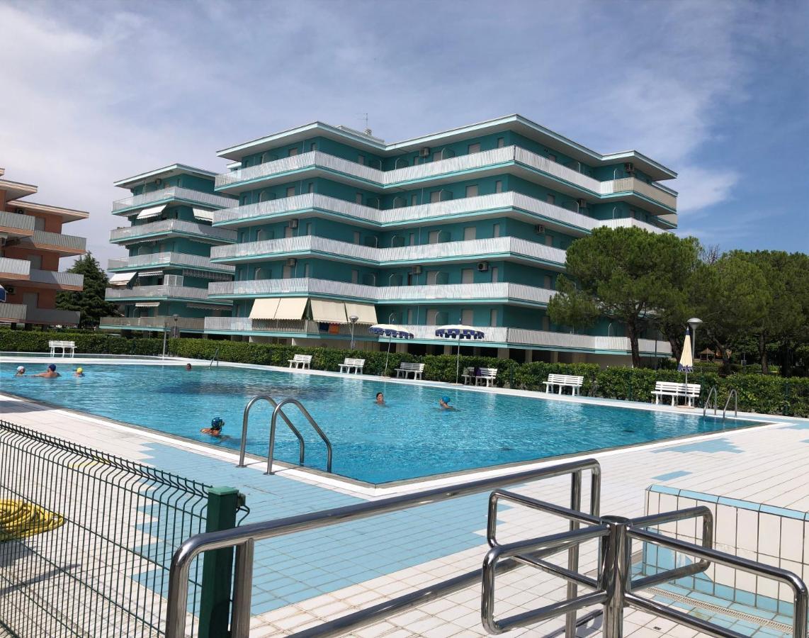 Residence Valbella - Geturhotels Bibione Extérieur photo